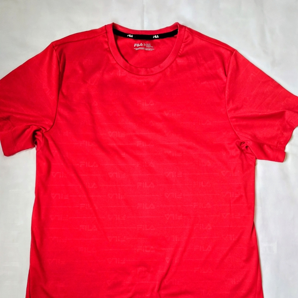 Fila Vibrant Red Short Sleeve Tee Size M - Picture 2 of 5